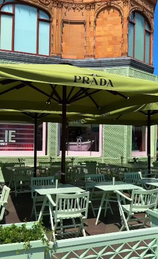 Our kind of morning ☕️💚