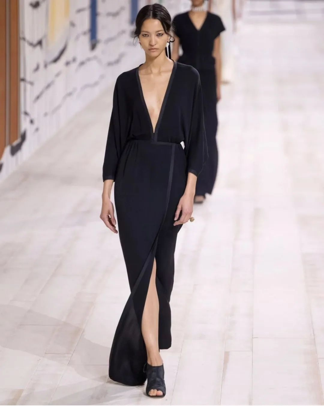 Flawless @dior Haute Couture SS24 collection by @mariagraziachiuri