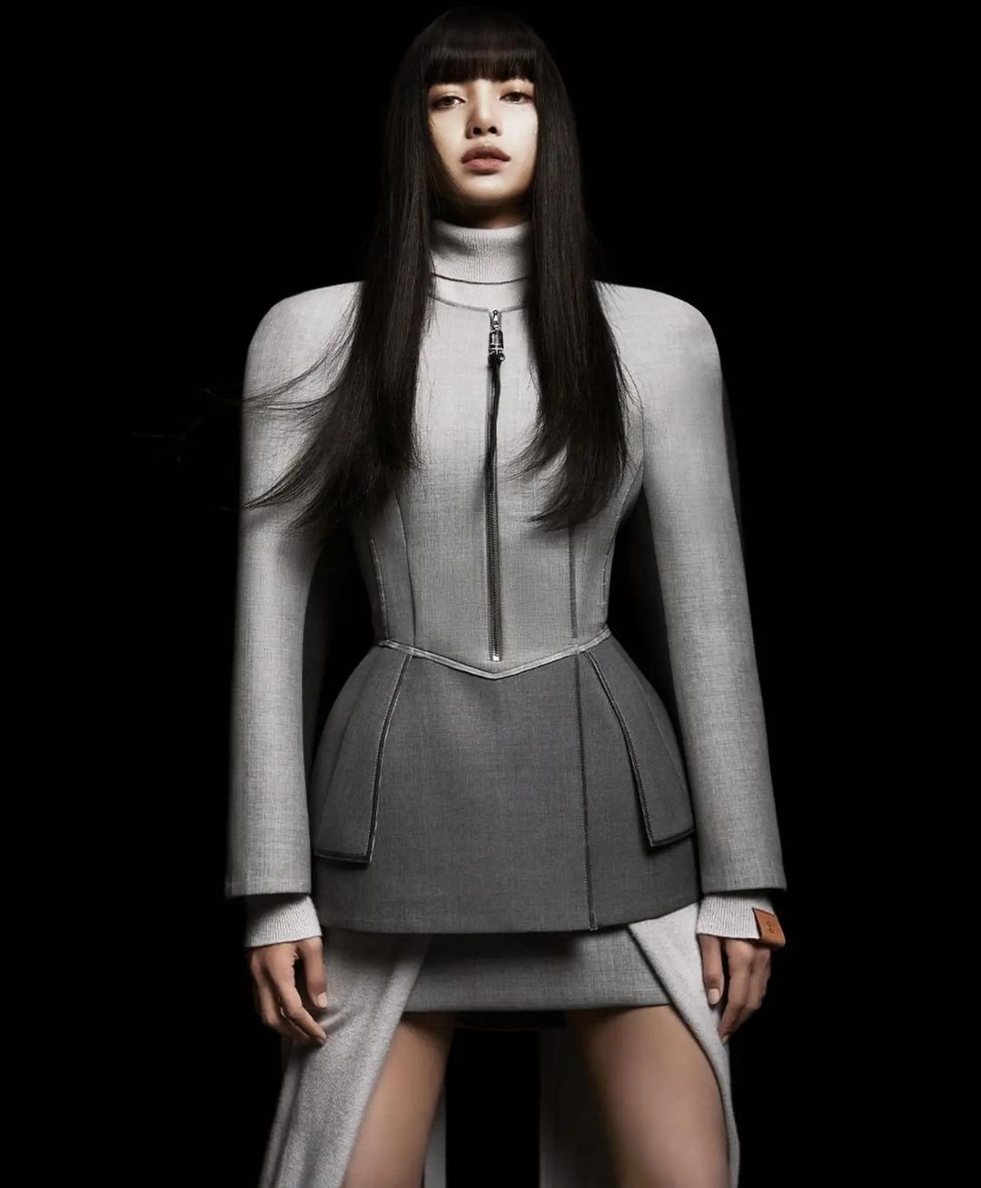 Louis Vuitton has announced Lisa from the K-POP.