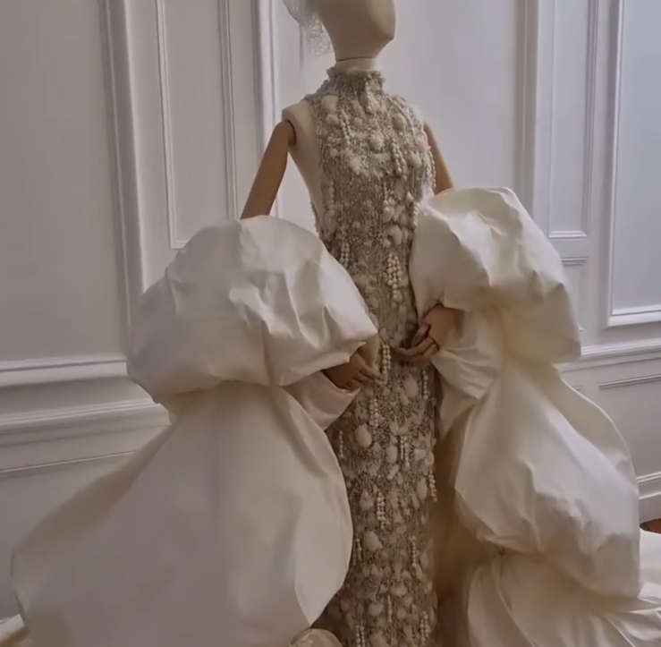 Today’s SS25 Haute Couture presentation in Paris by the talented Elio Abou Fayssal was a true masterpiece.