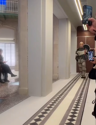 Louis Vuitton’s show in Paris yesterday, @yong.lixx commanded the runway.