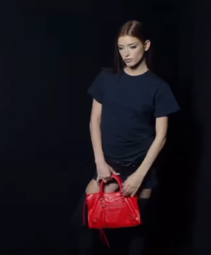 The star-studded attendance at yesterday’s RTW26 show by #balenciaga 