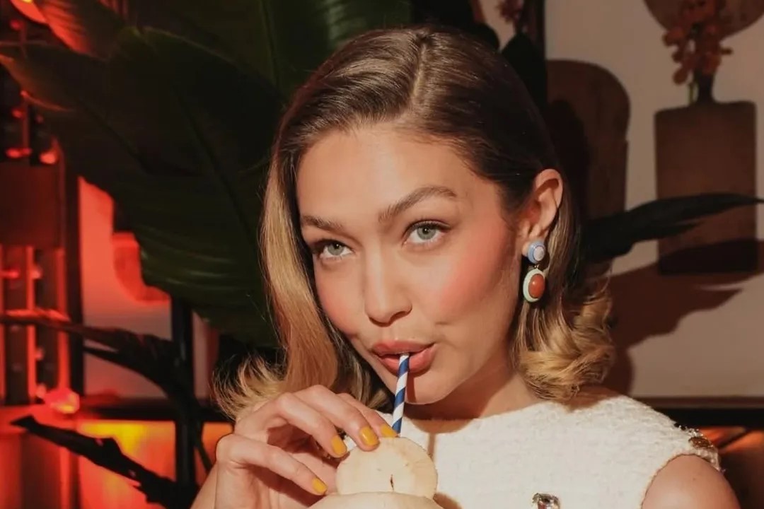 Gigi Hadid Channels Retro Glam in New Havaianas Campaign.