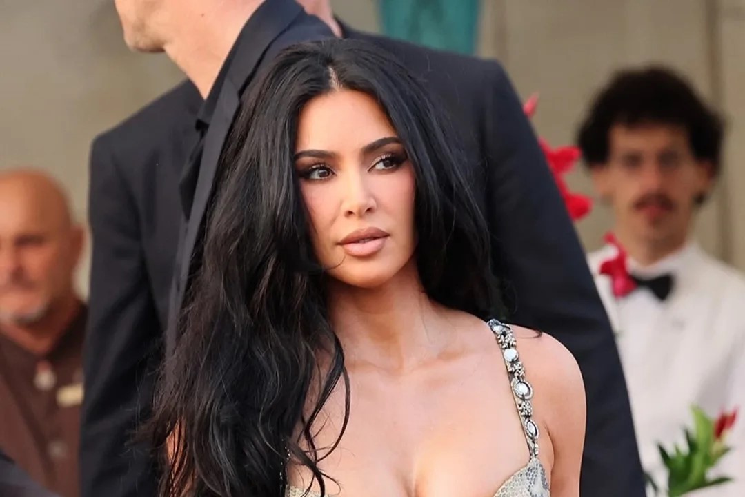 Venice Goes Glam! Stars Turn Out for Jeff Bezos & Lauren Sanchez’s Pre-Wedding Dinner.