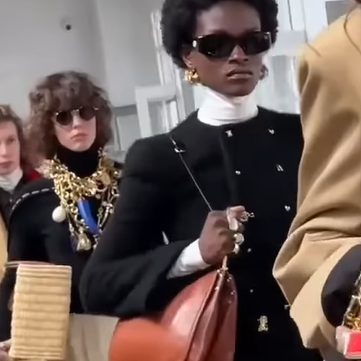 Parisian elegance at its peak Today’s Celine show captivated the fashion world with sleek silhouettes and timeless attitude. 