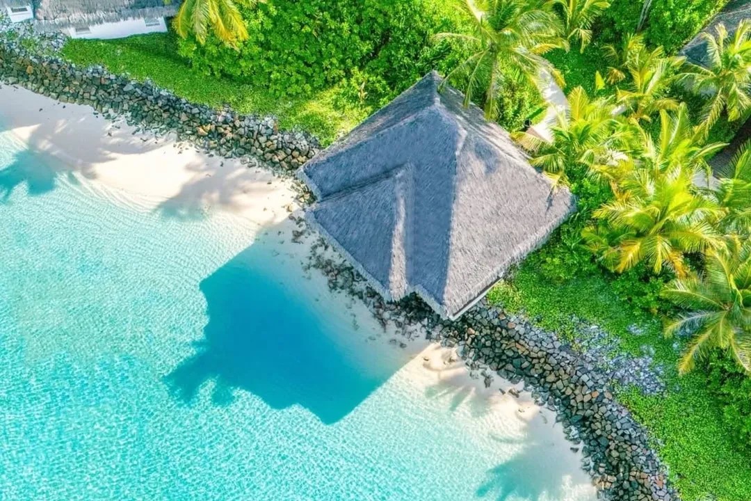 Cheval Blanc Randheli Reopens: A Reimagined Icon of Island Luxury.