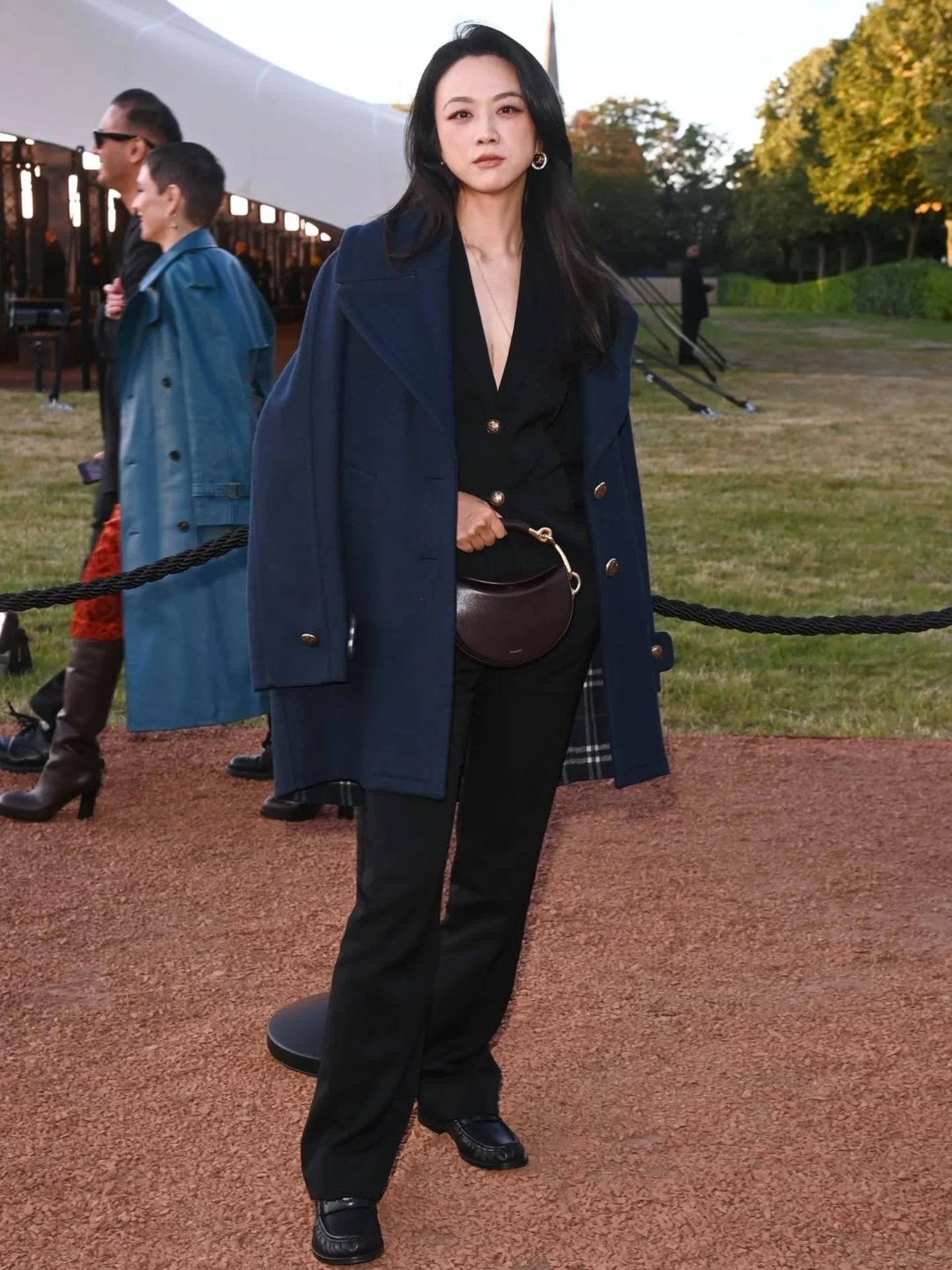 At Perks Field, the @burberry Summer 2026 show unfolded under Daniel Lee’s creative direction, weaving the rhythm of music into the language of fashion. The collection pulsed with vibrant hues, daring textures, and a sharper silhouette.