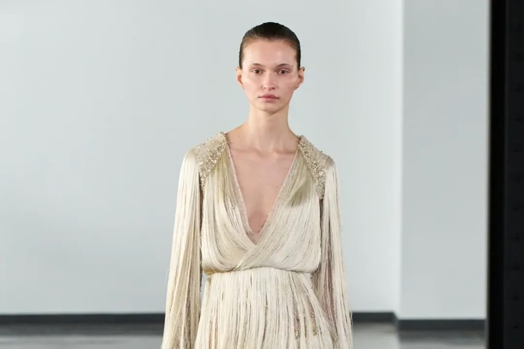 SS26 Couture by Rami Al Ali unfolds as Fragments in Harmony.